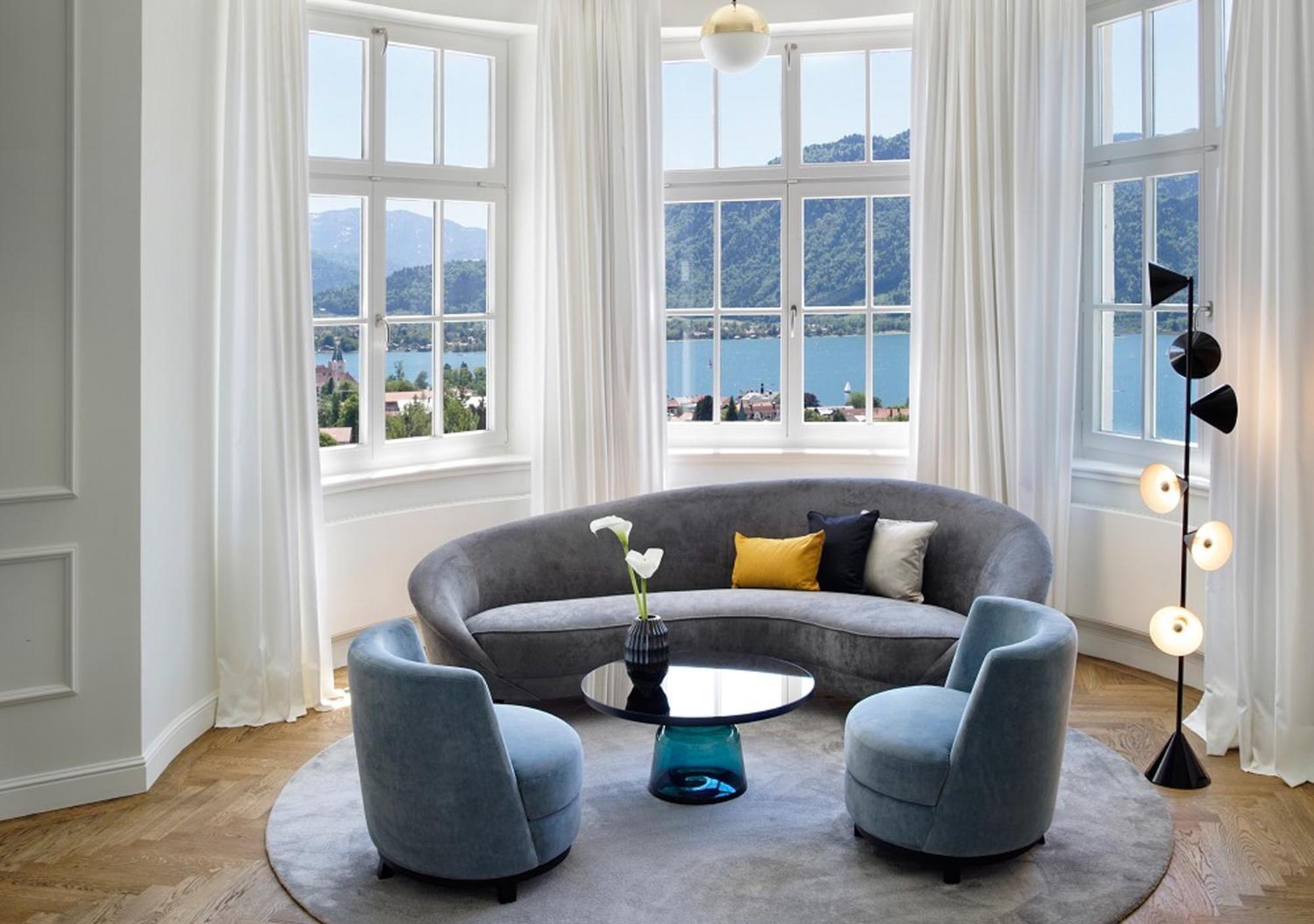 Das Tegernsee Kültér fotó Interior of the hotel